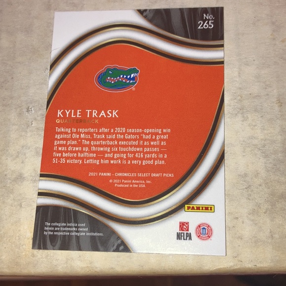 2021 Chronicles Draft Picks Kyle Trask #265 Rookie - Picture 2 of 2